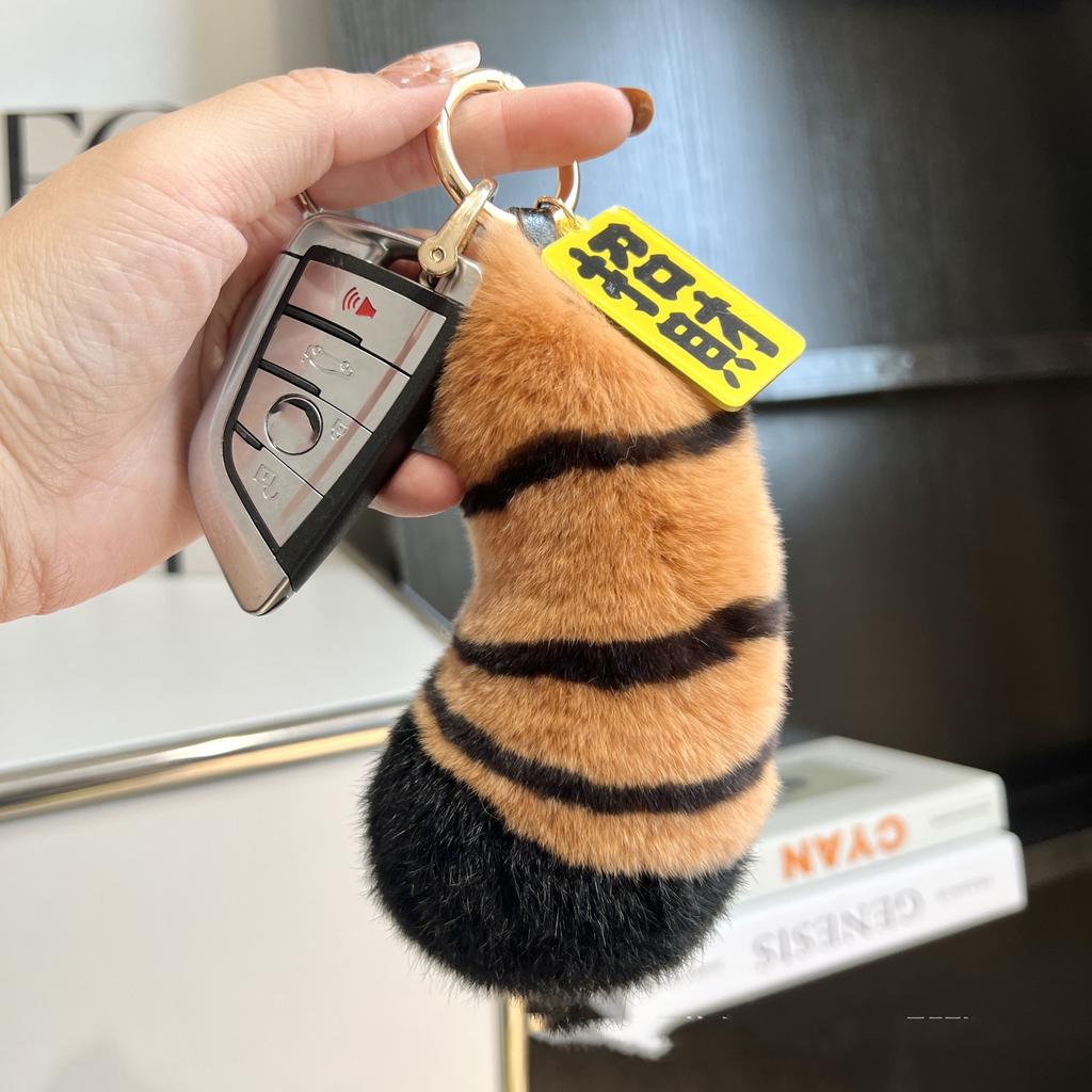 Rabbit Fur Big Cat Paw Keychain Stuffed Animal Tiger Tail Bag Charms Ornmant with Key Ring Fluffy Soft Plush Doll Pendant