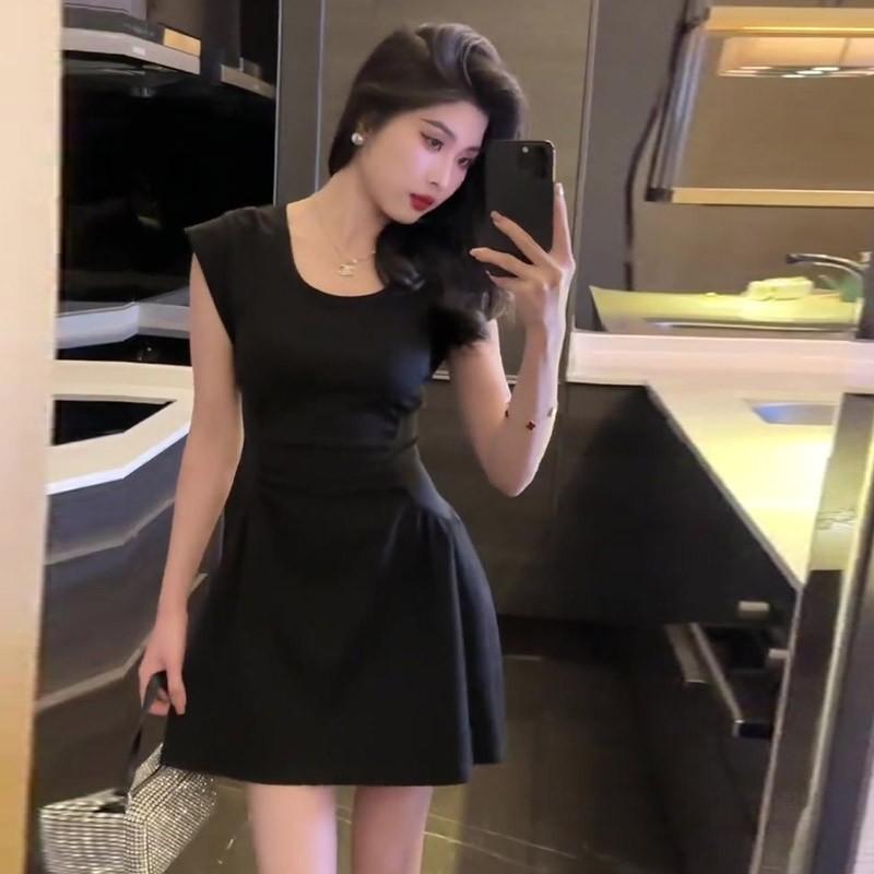 Французское платье зеленого цвета премиум-класса с облегающим талию, новая летняя чистая и универсальная А-силуэтная короткая юбка