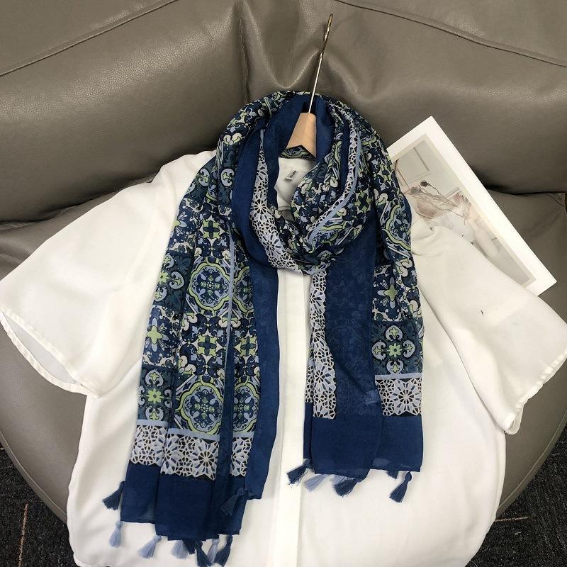 36 Designs Floral Print Voile Tassel Viscose Shawl Scarf Soft Thin Wrap Pashmina Headband Bufandas Muslim Hijab Sjaal 180*90Cm