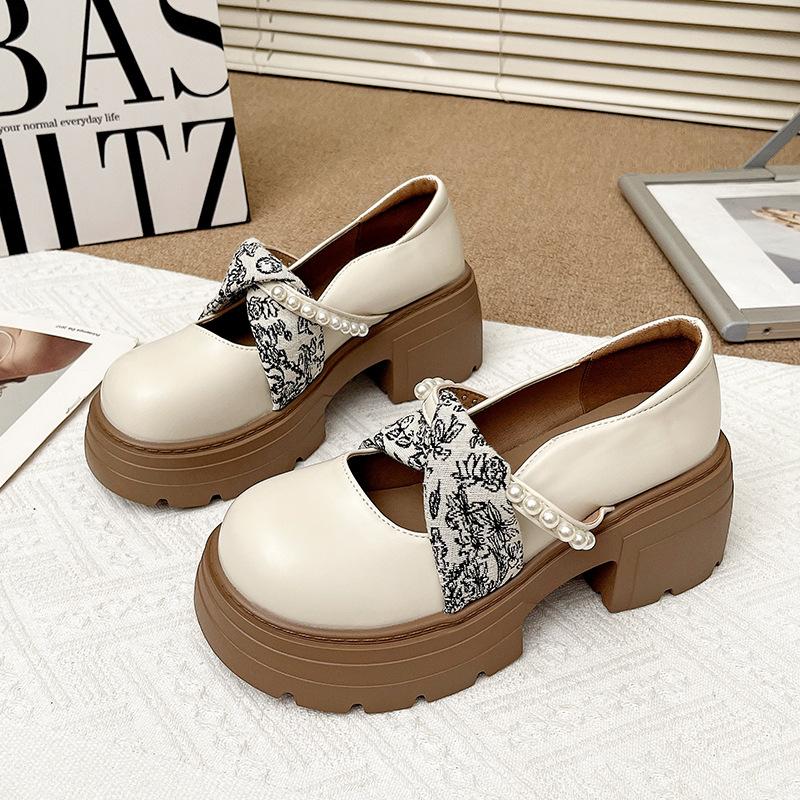 Модные полутапочки с мягкой подошвой с принтом женские 2025 весна новые повседневные на плоской подошве с одним педалем