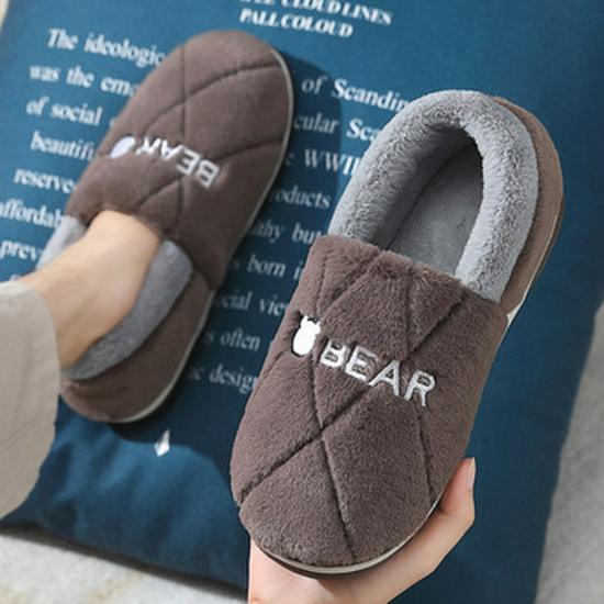 Capybara Women's Winter Cotton Slippers - Cute Cartoon Fluffy Heel, Parent-Child Warm Shoes for Kids & Men.