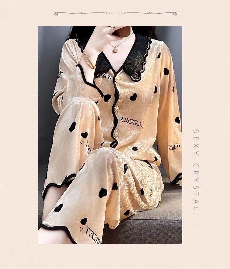 Женский пижамный комплект из золотого велюра с нагрудными вкладышами - Высококачественный кардиган с длинным рукавом, костюм-двойка для осени/зимы 2024.