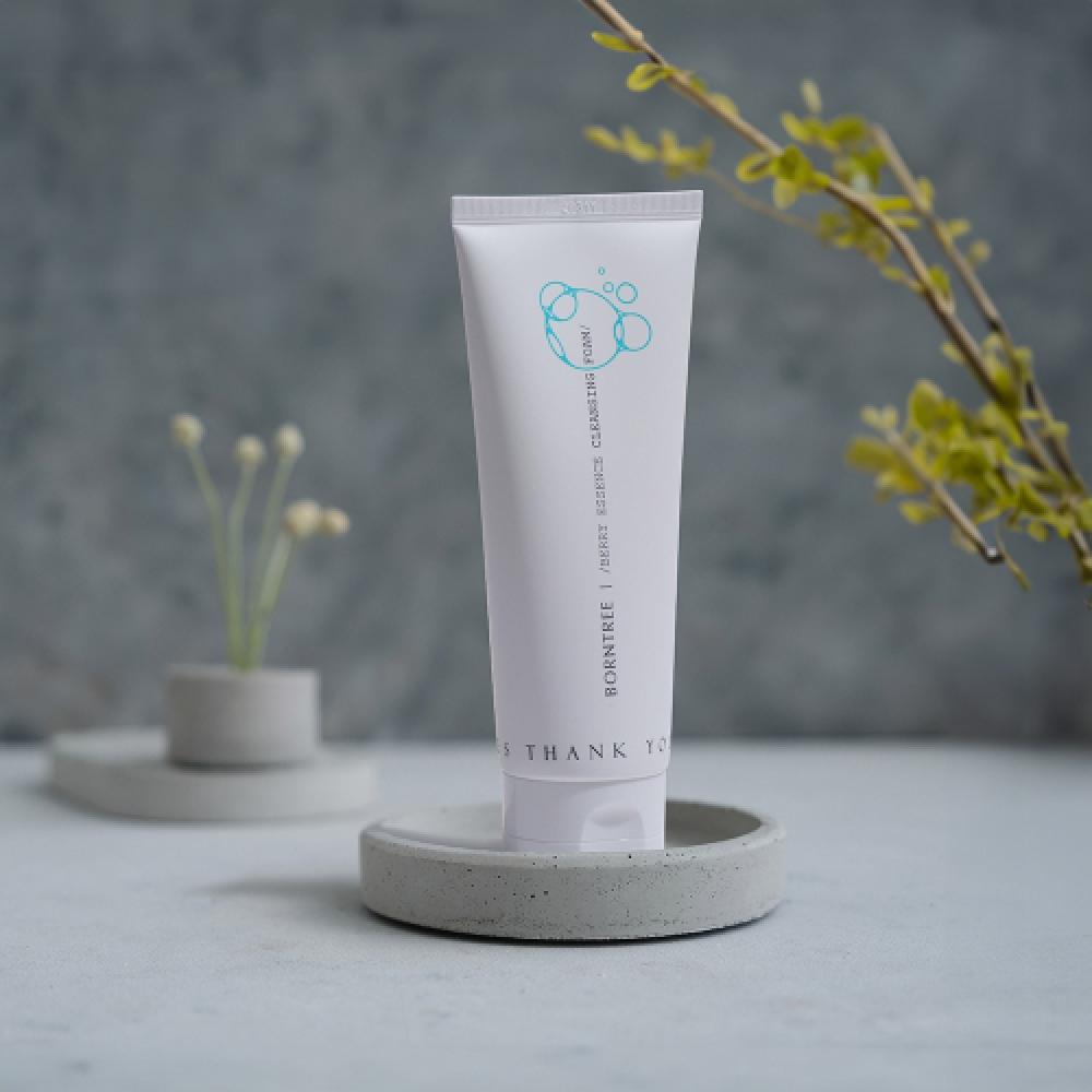 Borntree Berry Essence Cleansing Foam 150ml 2p