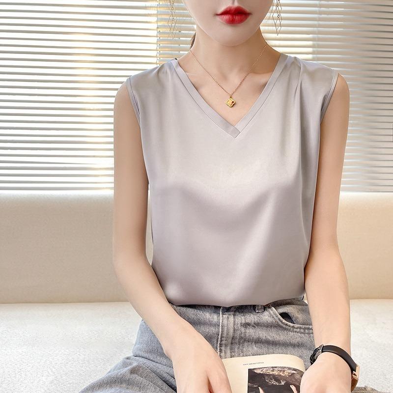 Women's Summer Vest Silk Slim V-neck Broad Shoulder Crop Inner Sleeveless Tops