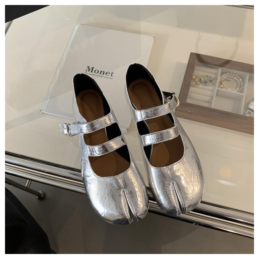 Модные таби ниндзя обувь женские балетки с раздельным носком женские повседневные лоферы женские мокасины комфортная осенняя обувь