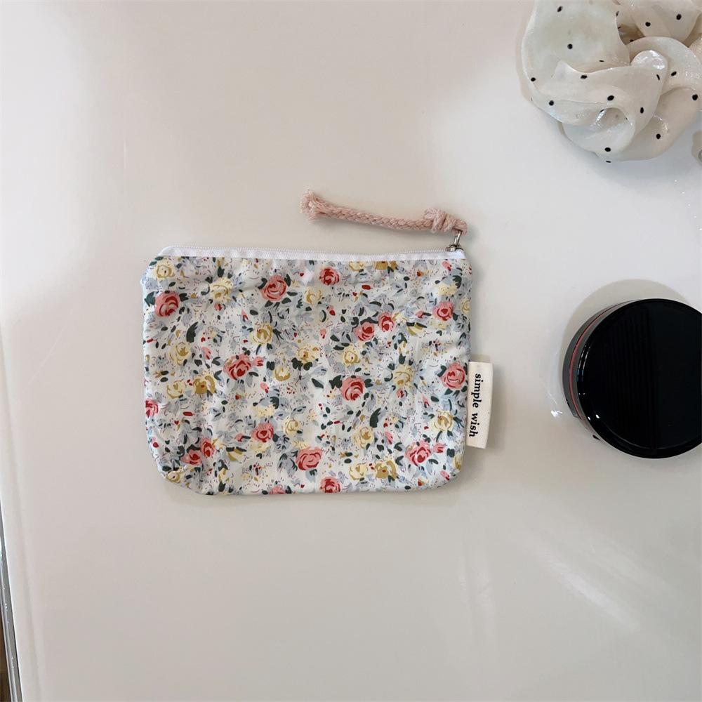 Mini Cotton Floral Organizer Bags for Women Bag Small Fabric Cosmetic Make Up Bag Little Purse Coin Pouch Children Cosmetic Case