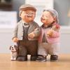 Милая статуэтка пожилой пары из смолы, подходящая для украшения семейной свадьбы, прекрасное времяпрепровождение с вами на протяжении всего пути