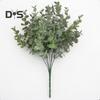 Искусственный эвкалипт со стеблем 7 вилок Не увядает без полива Реквизит для фотографий Реалистичные многоразовые пластиковые искусственные зеленые растения Товары для украшения дома
