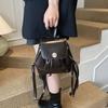Заказ клиента Корейская версия нишевый дизайн 2025 рюкзак для поездок на работу новый универсальный женский рюкзак дорожная модная сумка