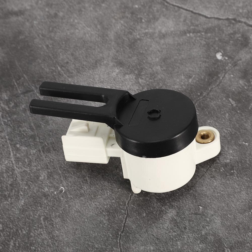 13597429 Датчик положения педали тормоза Выключатель стоп-сигнала Подходит для Cadillac STS 2011 Base 3.6L