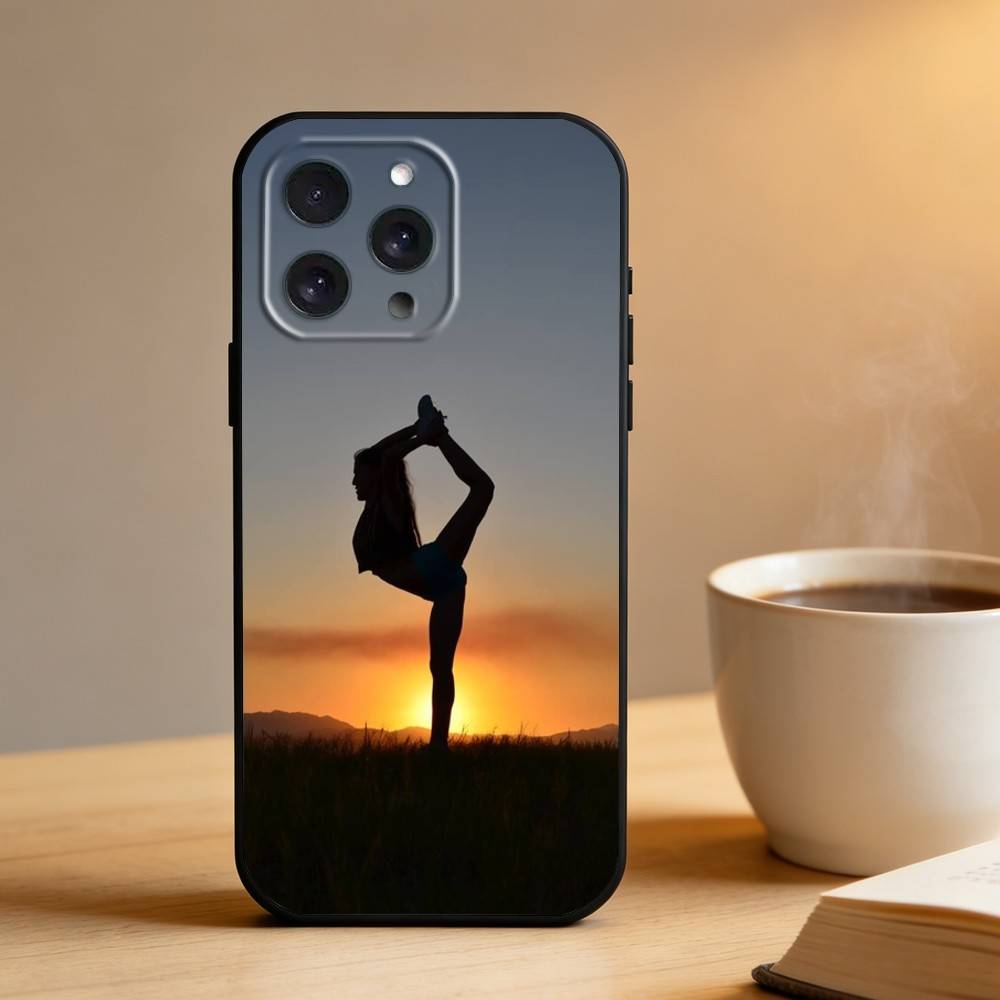 Чехол для телефона GYM Girl Gymnastic для iPhone 17 16 15 14 13 12 Max Plus Силиконовый Черный Чехол