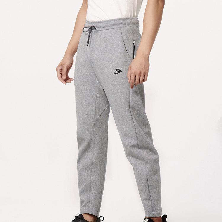 Nike Спортивные брюки Tech Fleece Стандартный крой Зауженный крой 928508-063
