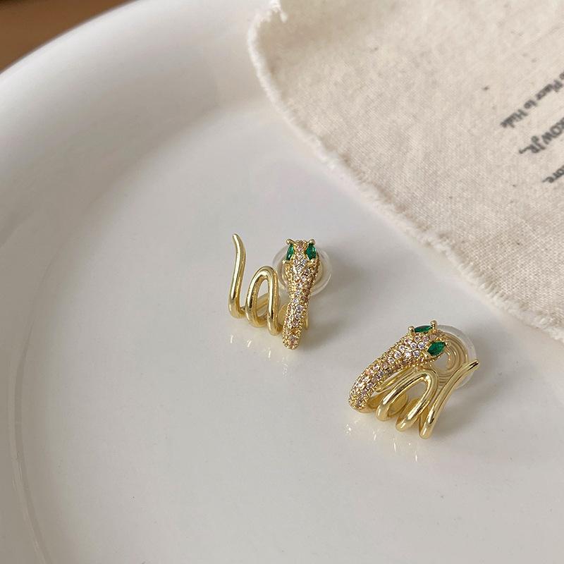 No ear piercings, golden snake-shaped ear clips, high-end slightly inlaid zircon stud earrings, women's cold niche light luxury temperament earrings