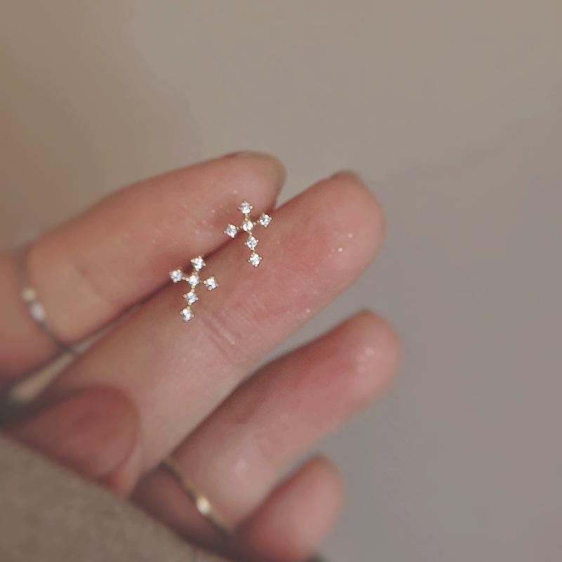 S925 Sterling Silver Mini Simple and Light Luxury Cross Diamond Earrings Japanese Minority Style Earrings