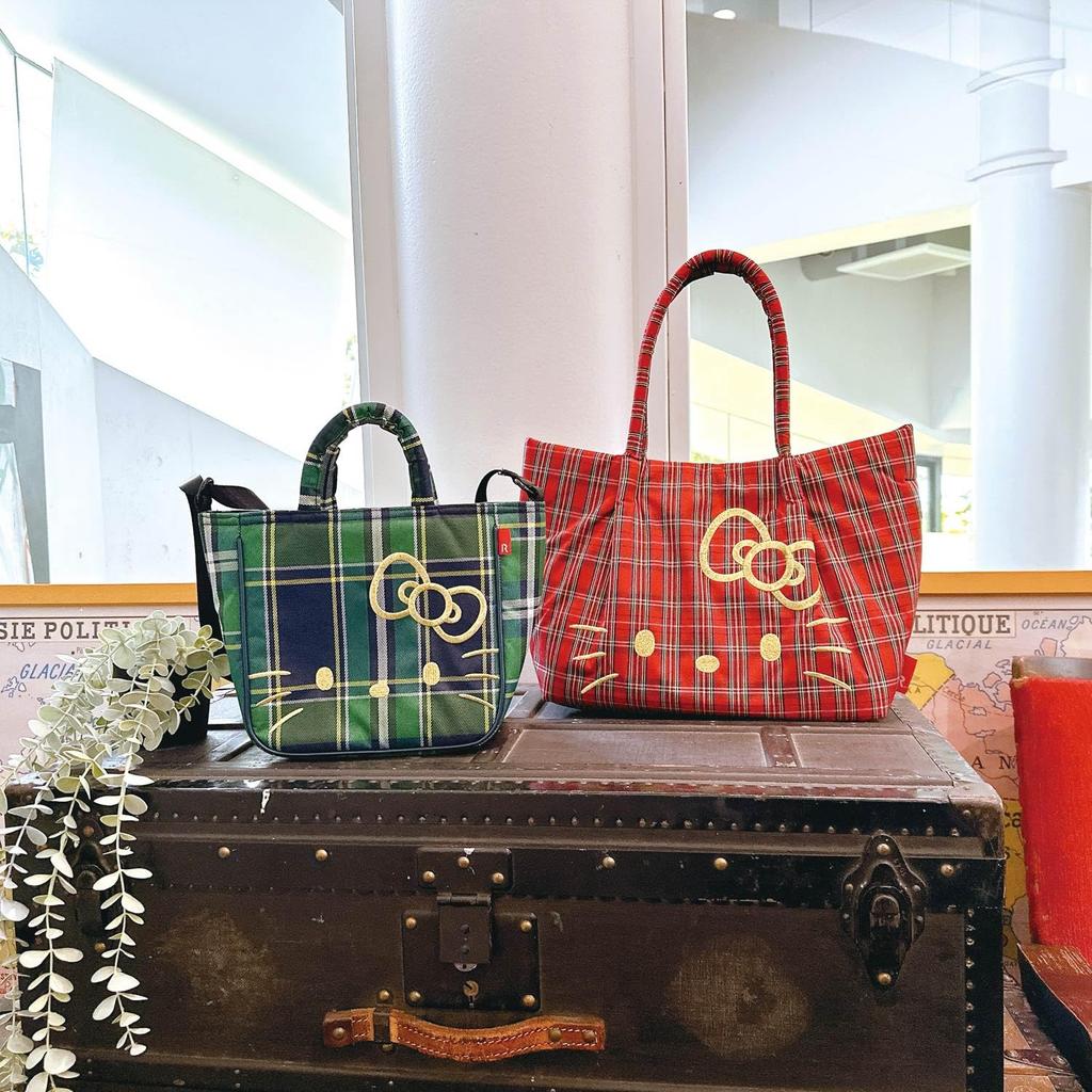 Сумка-тоут Sanrio Hello Kitty ROOTOTE Sanrio (Красная клетка)