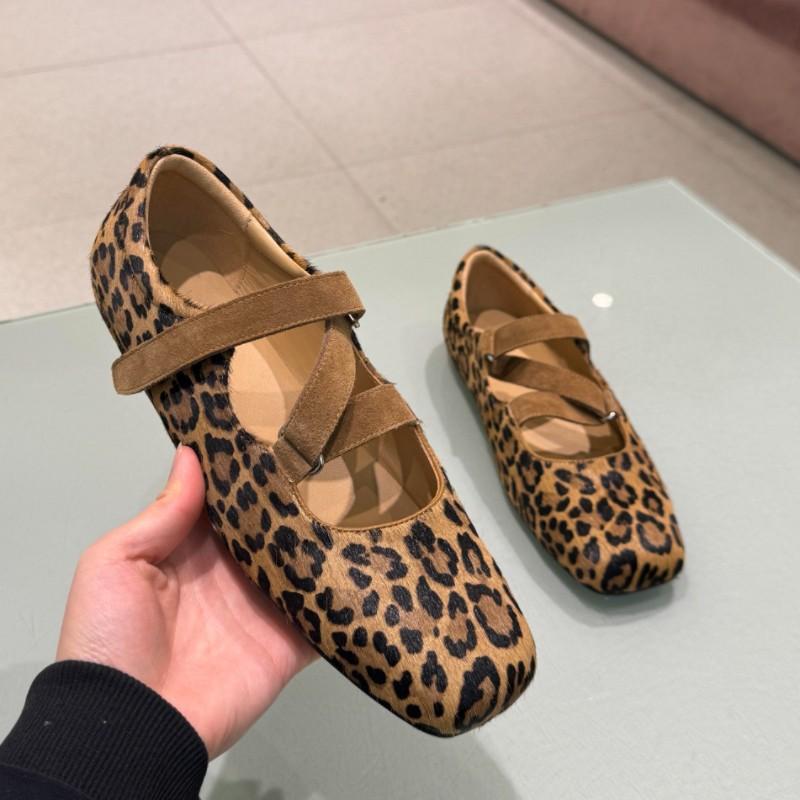 Small! Mary Jane Shoes Women's 2026 New Fashion Versatile Square Head Cross Strap with Skirt Flat Shoes