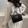 Маленькая сумка женская сумка 2025 новая трендовая и универсальная ins модная цепочка на плечо сумка-мессенджер ромбовидная портативная маленькая квадратная сумка