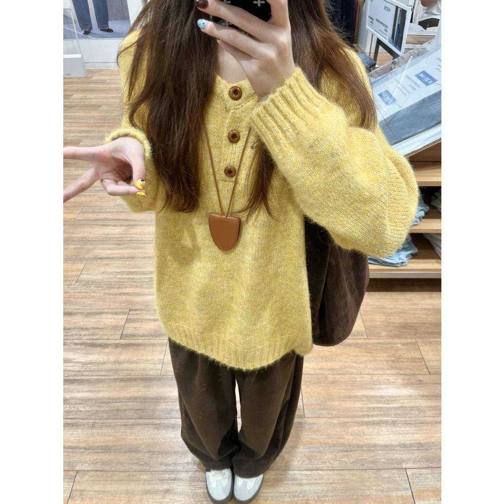 Yellow age-reducing button Henry neck knitted sweater women's autumn and winter plush soft waxy loose backing top