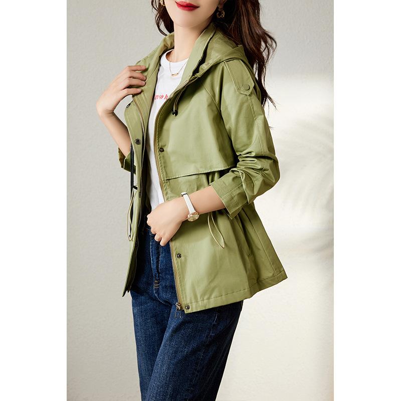 Короткий тренч с капюшоном женский весенне-осенний новый весенне-осенний маленький высококачественный тонкий плащ женская одежда