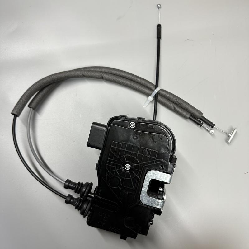 813203S020 Front Right Door Lock Latch Actuator for Sonata.