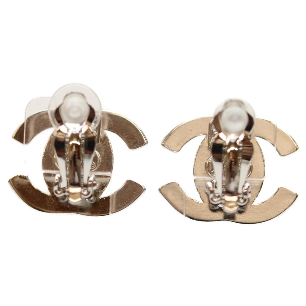 CHANEL 96P Silver Turn Lock CC Logos Earrings Earring SilverUsed