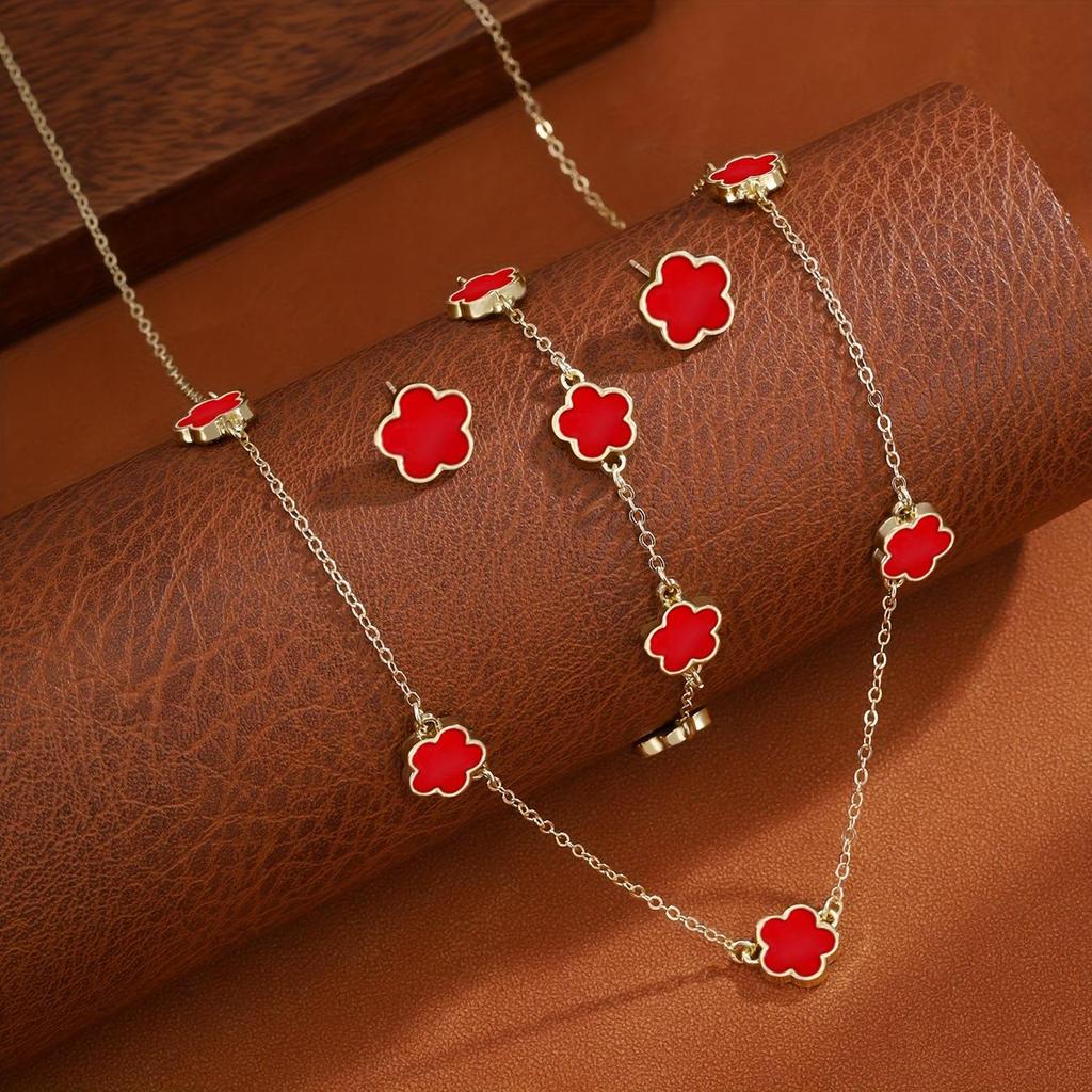 European & American Lucky Flower Jewelry Set: Five-Leaf Clover Bracelet, Stud Earrings, Necklace