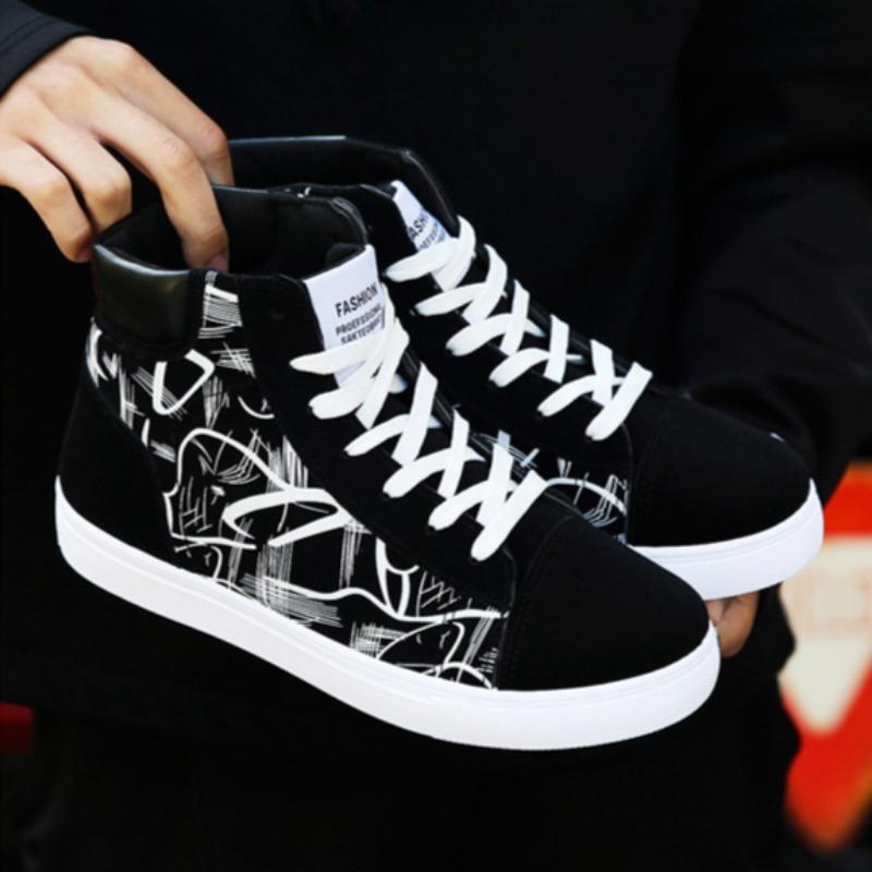 Модный дизайнер Новые мужские повседневные кеды с граффити Летние дышащие кроссовки на платформе Мужская парусиновая обувь Студенческая вулканизированная обувь для скейтборда