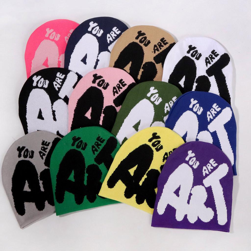 Minimalist Knit Hat With Alphabet Design For Men Women Winter Accessory Fashion