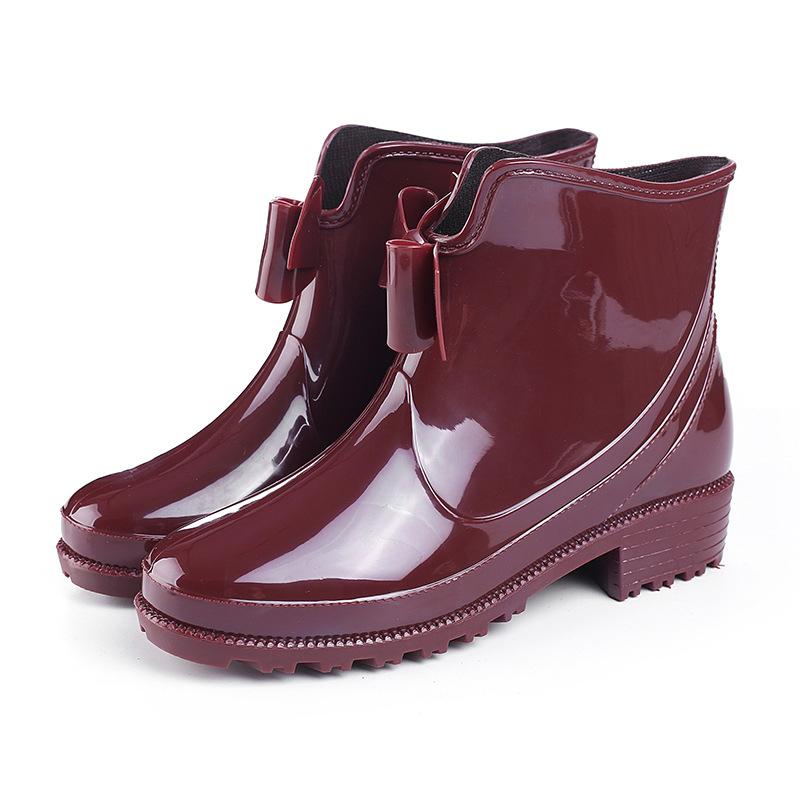 Модные короткие женские резиновые сапоги весна и лето новые модные плоские водонепроницаемые нескользящие женские водные сапоги из ПВХ 35-41