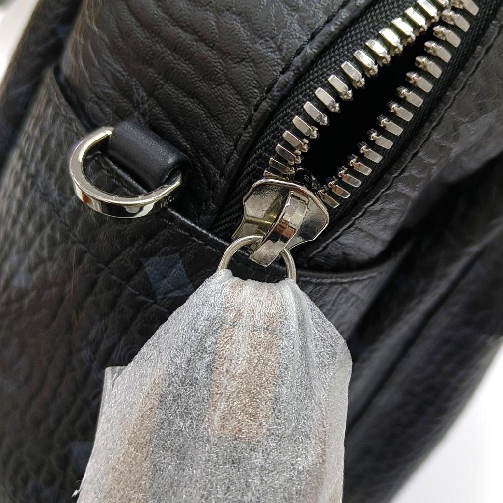 [Pre-Owned] Stark Medium Black Coated Canvas Monogram Print Backpack With Gold Hardware - Very Good #H44LWD