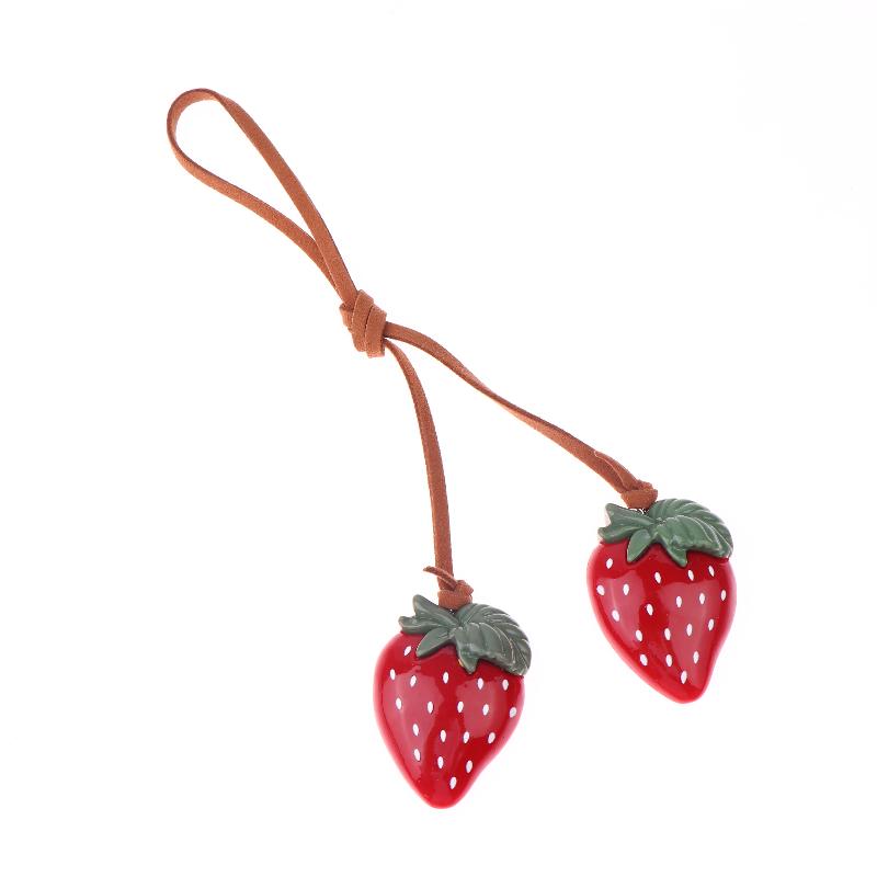 Милый клубничный брелок-подвеска для сумки, брелок для ключей от машины, подвеска для багажа, простые универсальные аксессуары для украшения сумки