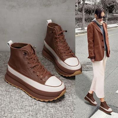 Женские короткие туфли с круглым носком. Женские ботильоны на очень высоком каблуке со шнуровкой. Ботильоны на шнуровке. Мода 2024 года. Тренд весны. Горячая распродажа.