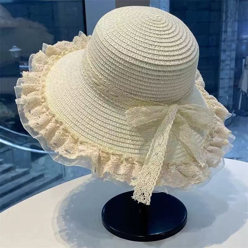 Women Sweet Lace Trim Large Brim Straw Sun Hat For Summer Beach Vacation