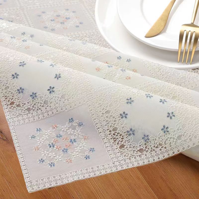 Thickened PVC Waterproof Lace Tablecloth Plastic Wash Free Dustproof European Tea Table Mat Home Decor