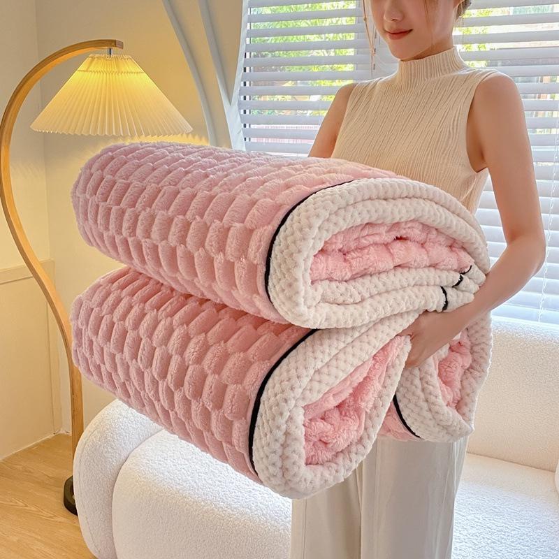 Luxurious Golden Turtle Velvet Blanket - Double-Sided, Thick, Multifunctional Fleece for Bedroom Warmth