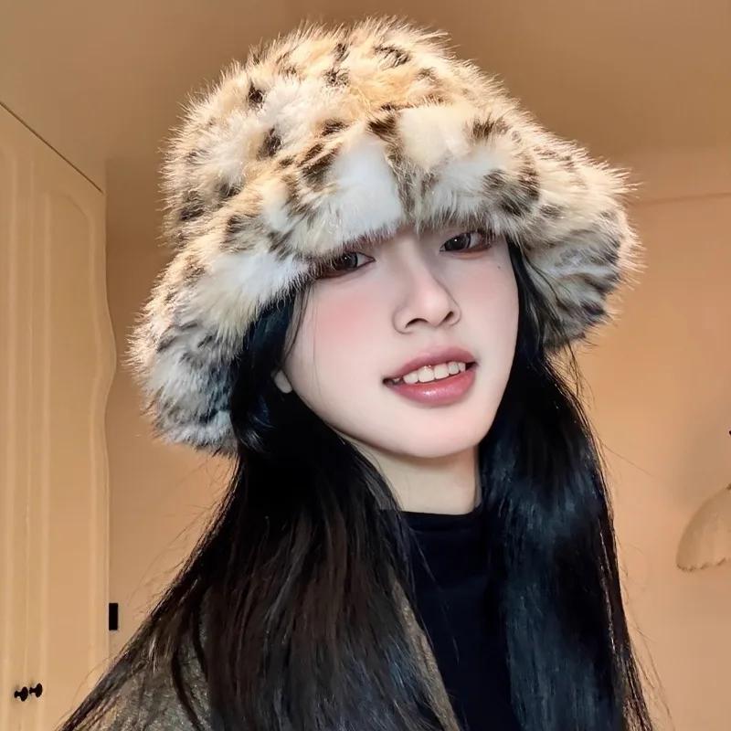 2025 Winter Puffy Faux Fur Bucket Hats Women Fashion Leopard Print Plush Sun Hats Thickened Warm Imitation Fur Panama