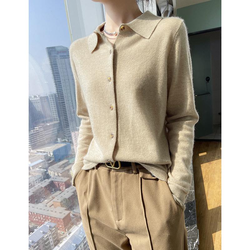 Pure Wool Women's Polo Collar Knit Cardigan – Autumn/Winter, Solid Color, Skin-Friendly, Single-Breasted Outerwear.
