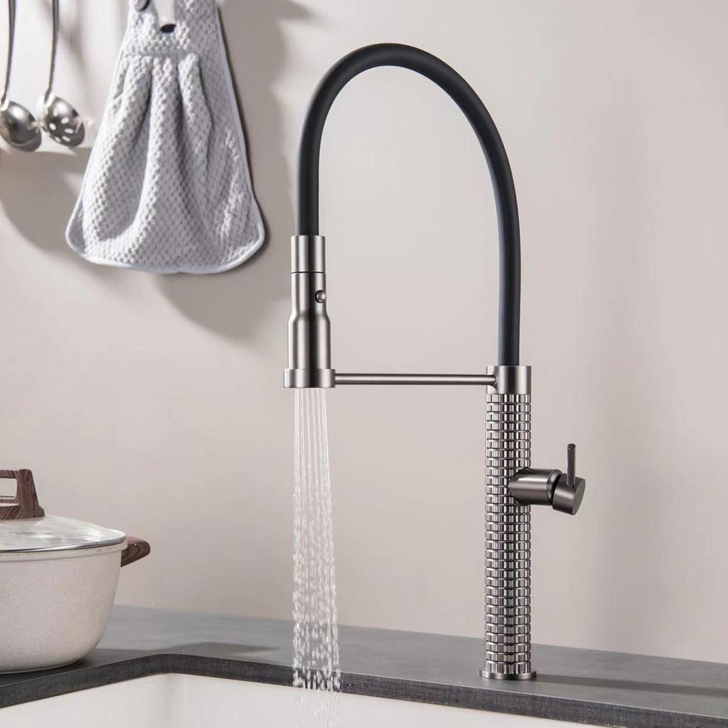 Медный кухонный смеситель для горячей и холодной воды для умывальника, цвета оружейный серый, выдвижной, универсальный вращающийся смеситель для раковины, выдвижной кухонный смеситель