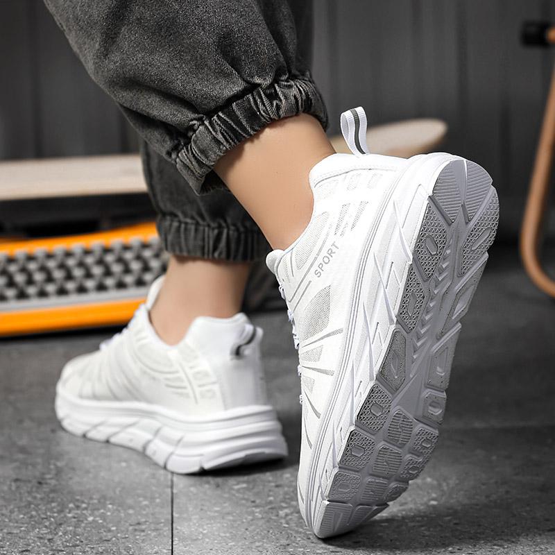 Новая дышащая молодежная модная обувь для мужчин, легкая студенческая модная обувь для мужчин на шнуровке, кроссовки с мягкой подошвой