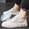 Мужская обувь лето 2025 новая мужская кожаная обувь дышащая и универсальная спортивная и повседневная на одной педали высококлассные маленькие белые кеды