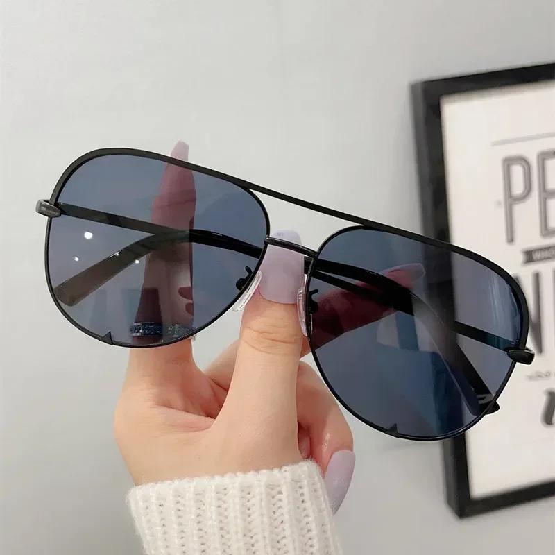 Новые модные брендовые дизайнерские женские пилотные солнцезащитные очки для женщин и мужчин, градиентные солнцезащитные очки для женщин, зеркальные оттенки UV400
