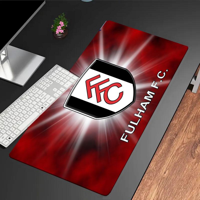Fulham Crest Design Mouse Pad, Rubber Base, Mouse Pad for Gamers and Office Use, Gaming Desk , Easy To Clean Mat Christmas fan gifts
