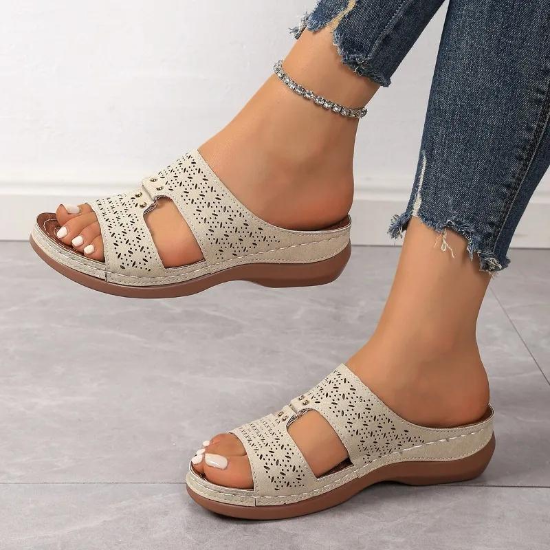 Мода 2025 Новая женская обувь С открытым носком Женские шлепанцы Модные уличные повседневные Летние Новые Большого размера Легкие Удобные Шлепанцы на плоской подошве