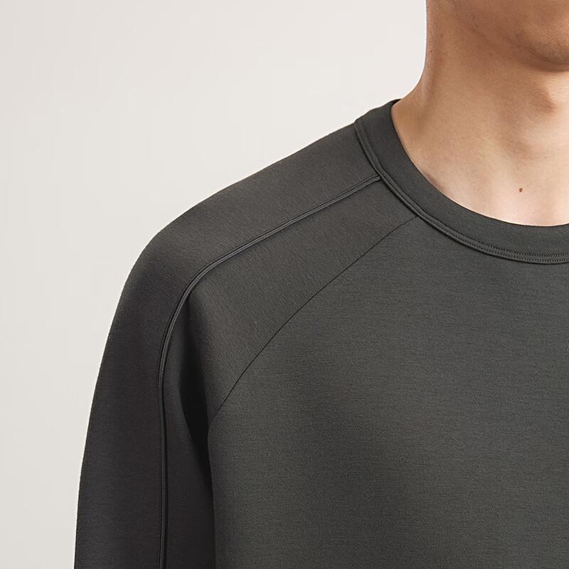 Men's Loose Fit Round Neck Long Sleeve Pullover Sweatshirt