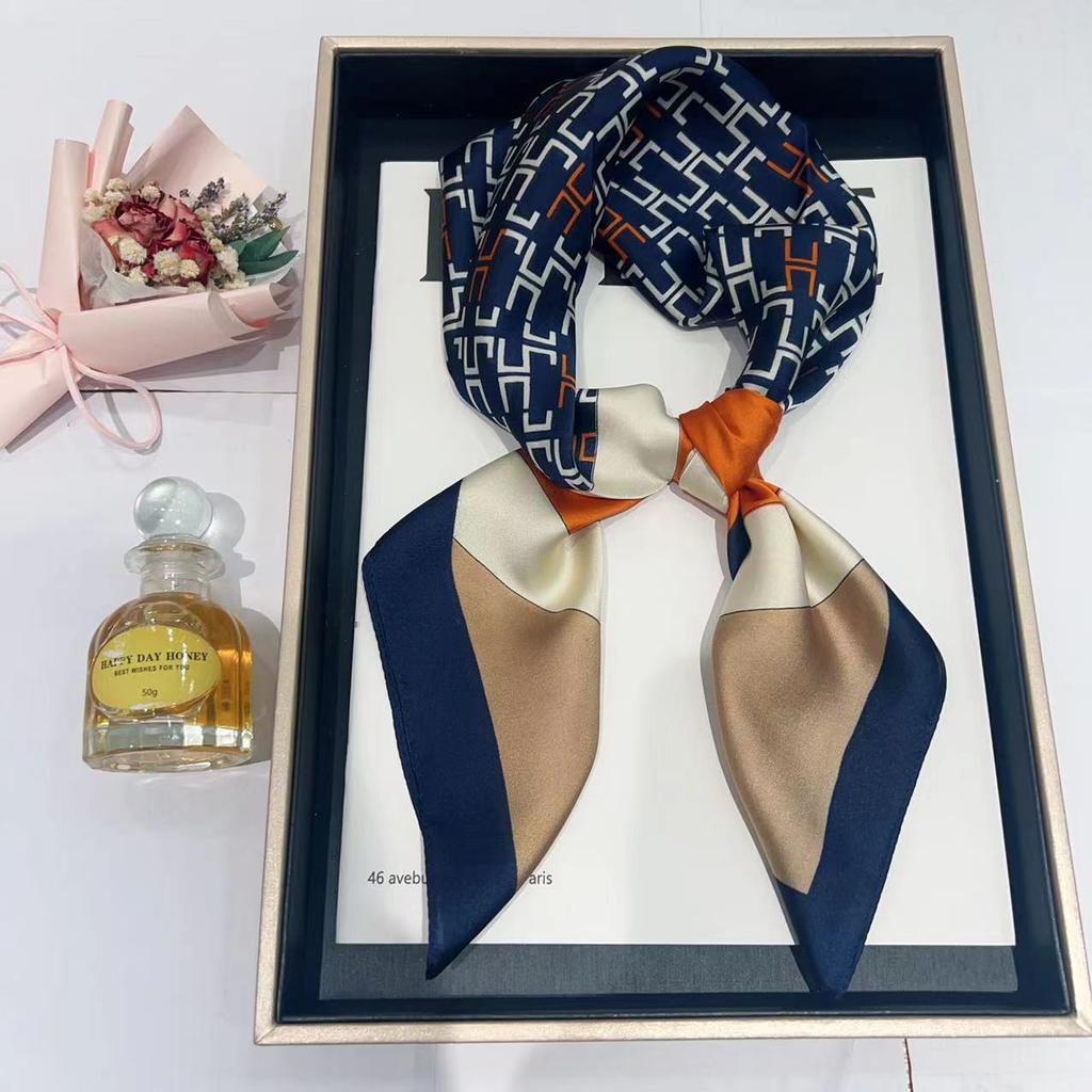 Шелковый шарф женский модный универсальный высокий смысл 70 квадратный шарф защита шеи шарф ретро шарф сумка