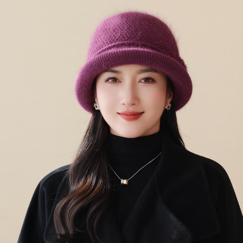 Korean Version of Autumn and Winter Middle Aged and Elderly Mothers' Hats Thickened Warmth and Windproof Cold Weather Knitted Hats