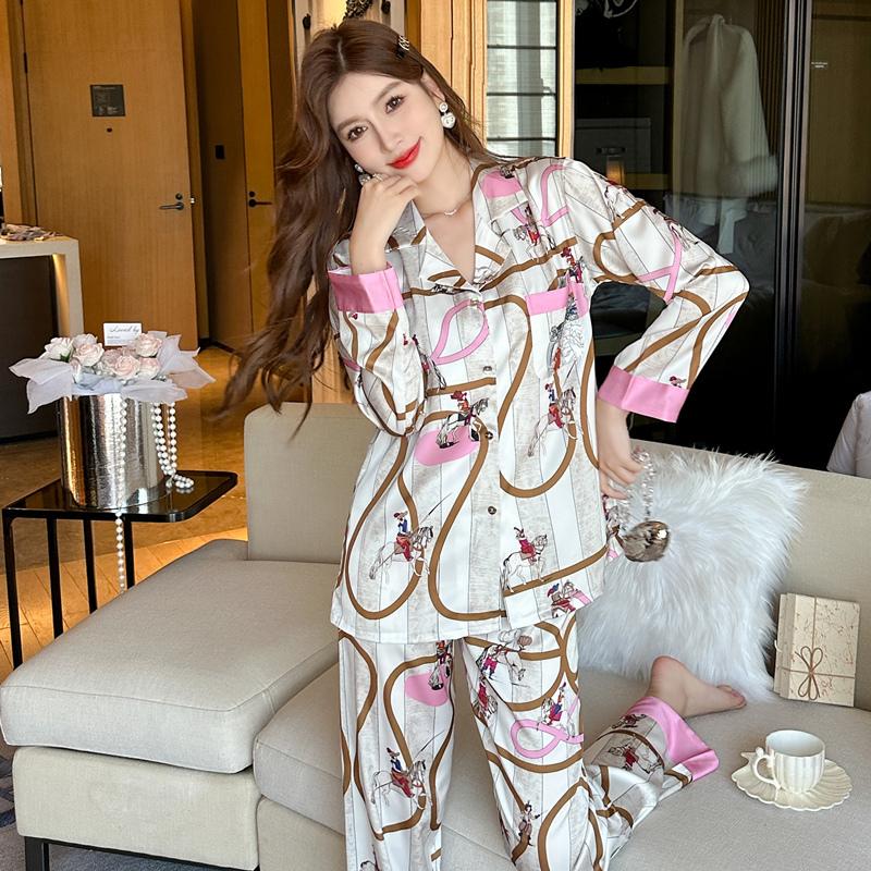 Striped Geometric Design Line Style Printed Ice Silk Women's Pajamas Luxury Satin Chic Pajamas Set Sweet Pajamas