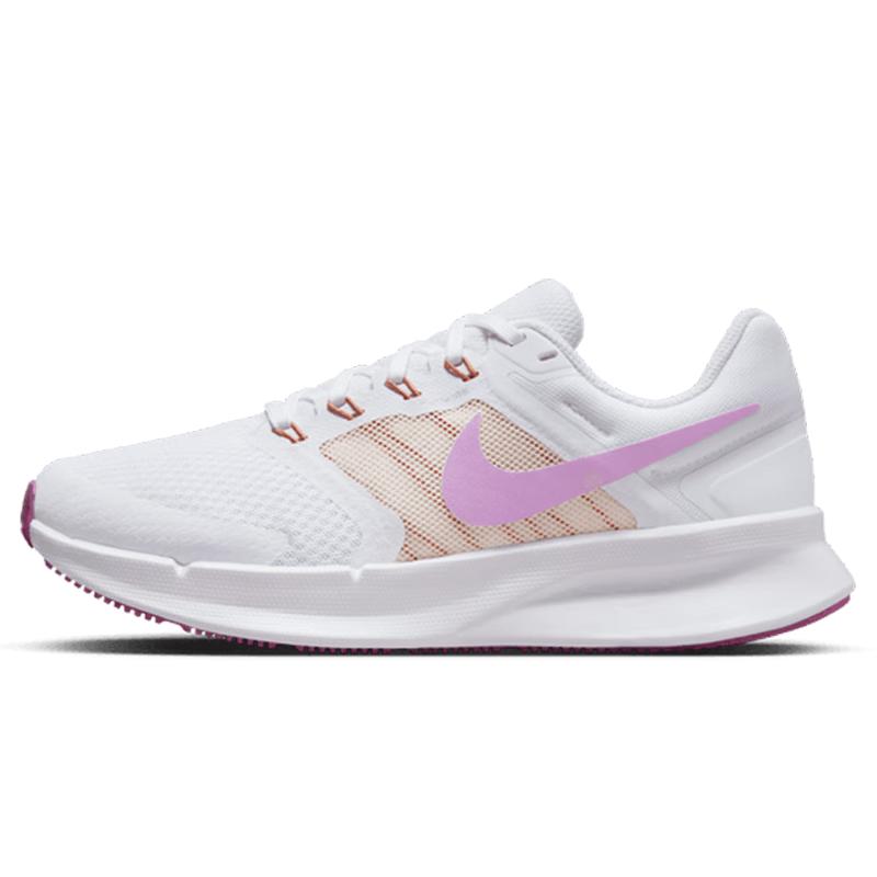 Nike Женские беговые кроссовки Run Swift 3