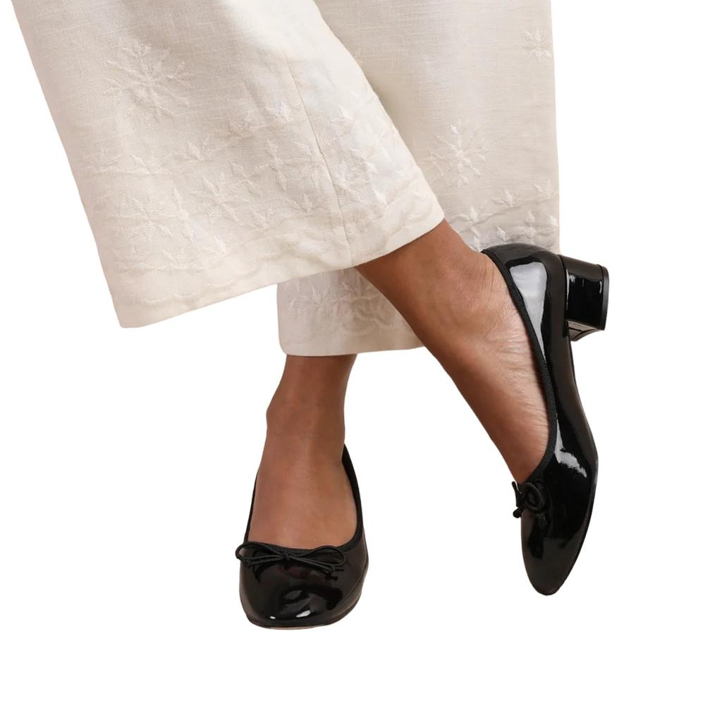 Where's That From Женские туфли-лодочки Wonder Bow на низком каблуке