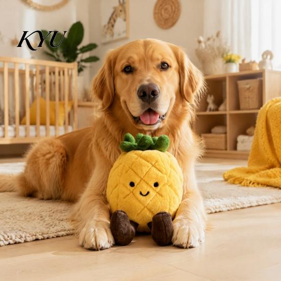 Portable Pet Toy for Travel Stuffed Pineapple Dog Toy, Squeaky Plush Chew Cute Skin Friendly Teething Puppies, Small And Medium Dogs Durable Pets